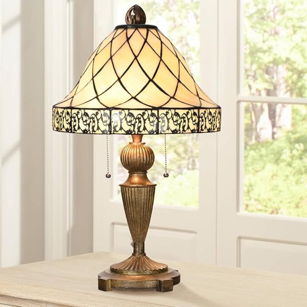 NEW! Table Lamp Stained Glass Lampshade Beige-Like Color w/Geometric Pattern